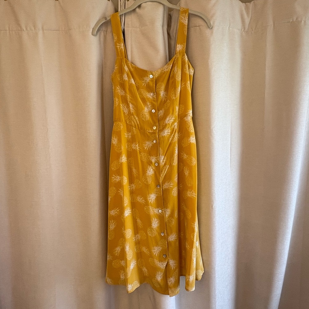 Amour Vert Pineapple Midi Day-Dress